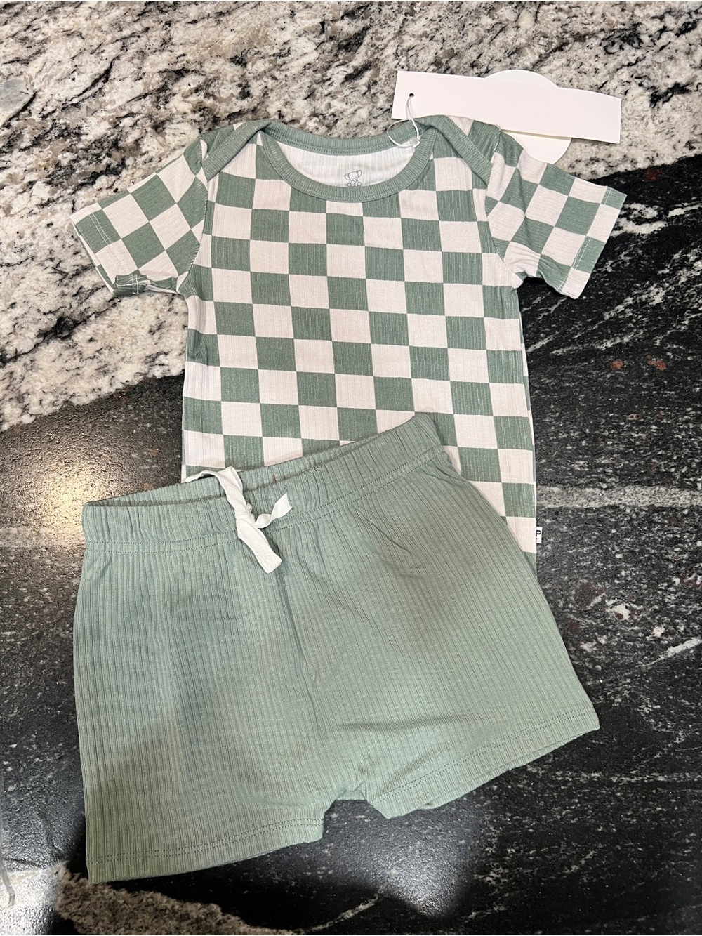 Little Peanut Bamboo 2T Sage Checkered Pajama Set